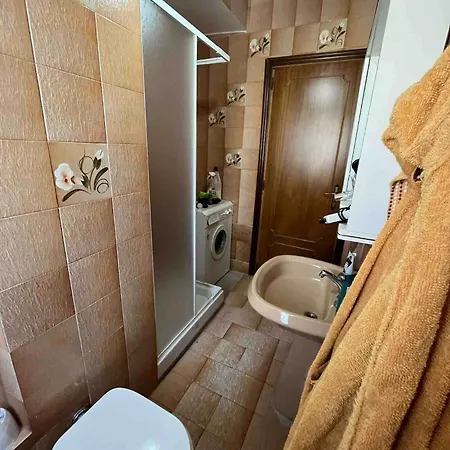 Appartamento Trilocale A Pochi Metri Dalla Spiaggia Apartman