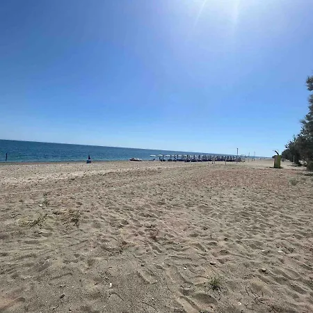 Appartamento Trilocale A Pochi Metri Dalla Spiaggia Mandatoriccio Marina